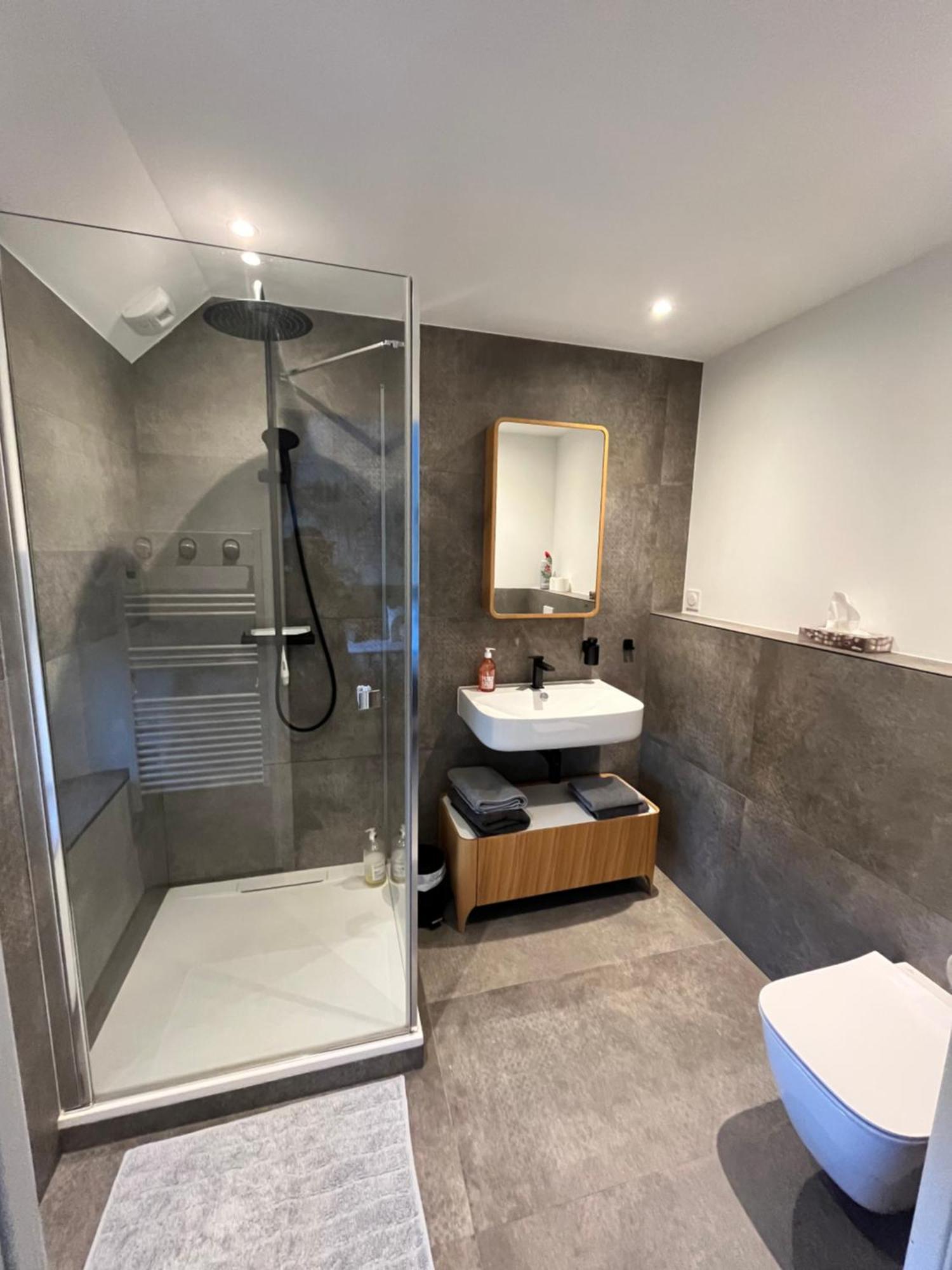 Douceur De Vivre En Bord De Mer - Jacuzzi Et Cheminee Saint-Coulomb Exterior foto